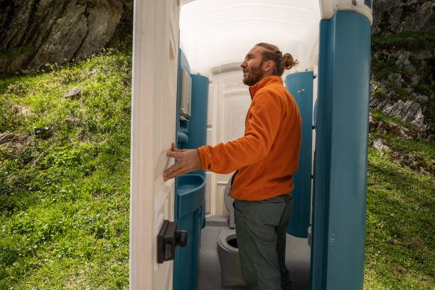 Portable Toilet Options We Offer in Clearview, WA